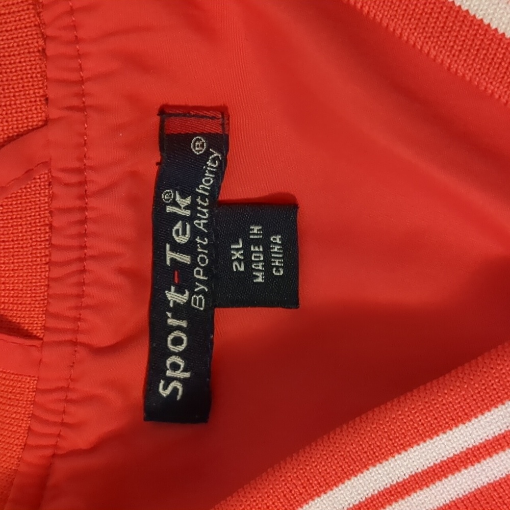 Toyota Men's Red Lightweight Jacket - Picture 3 of 7